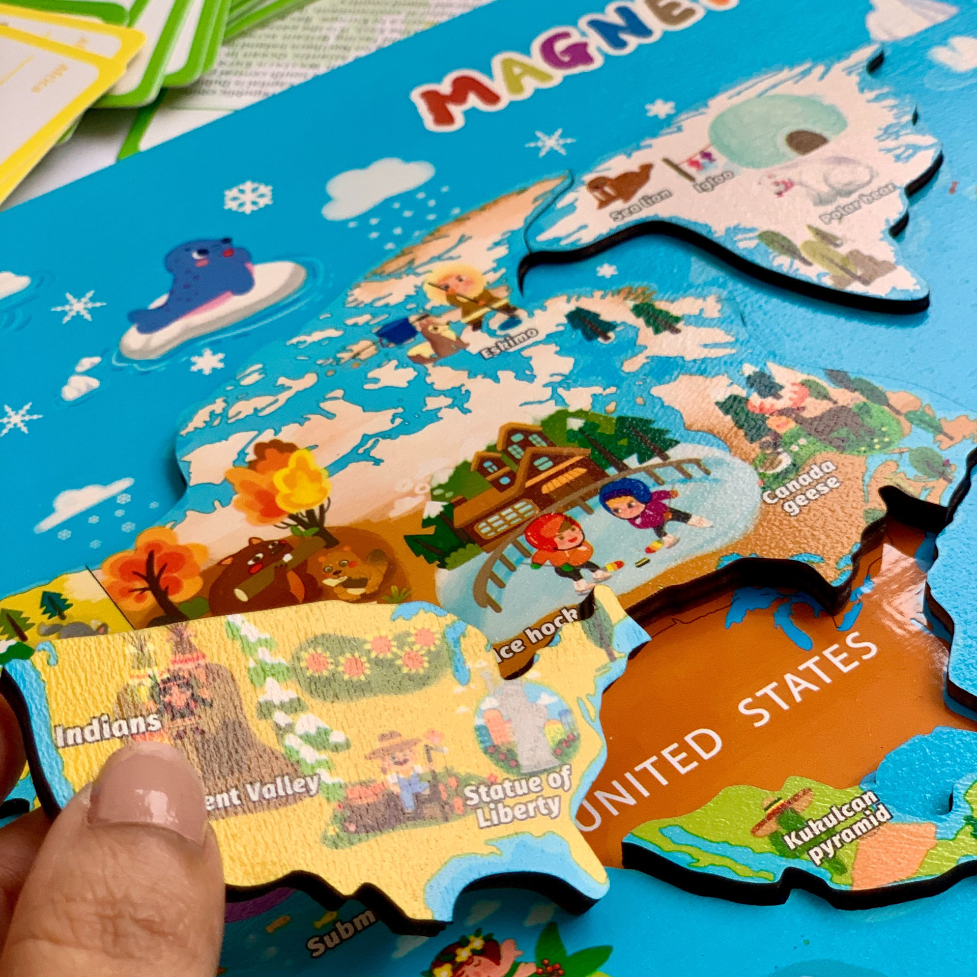 0000642 Magnetic World Map Puzzle 